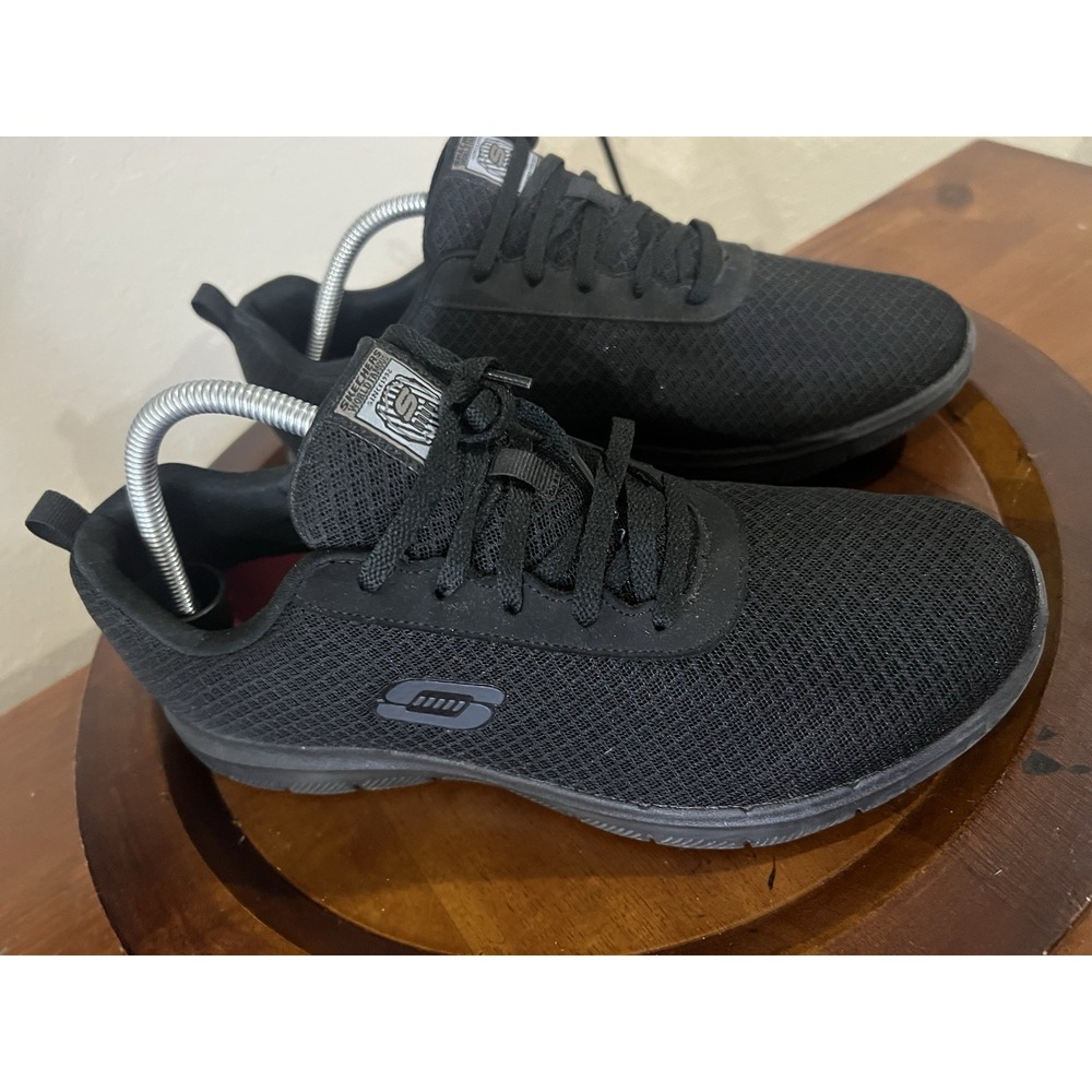 Skechers Work Womens 10 Slip Resistant Wide Fit Memory Foam Work Shoes‎ Air Cool